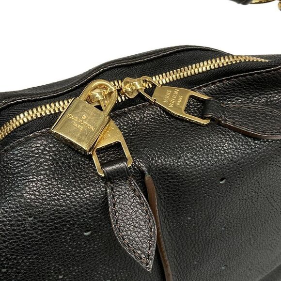 Louis Vuitton Handbag Mahina Selene PM M94035 Noir Black Leather - Picture 13 of 15